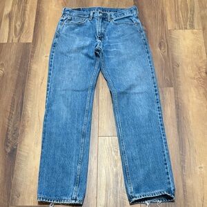 Levi’s 505 men’s 32x34 100% cotton Jeans distressed ripped